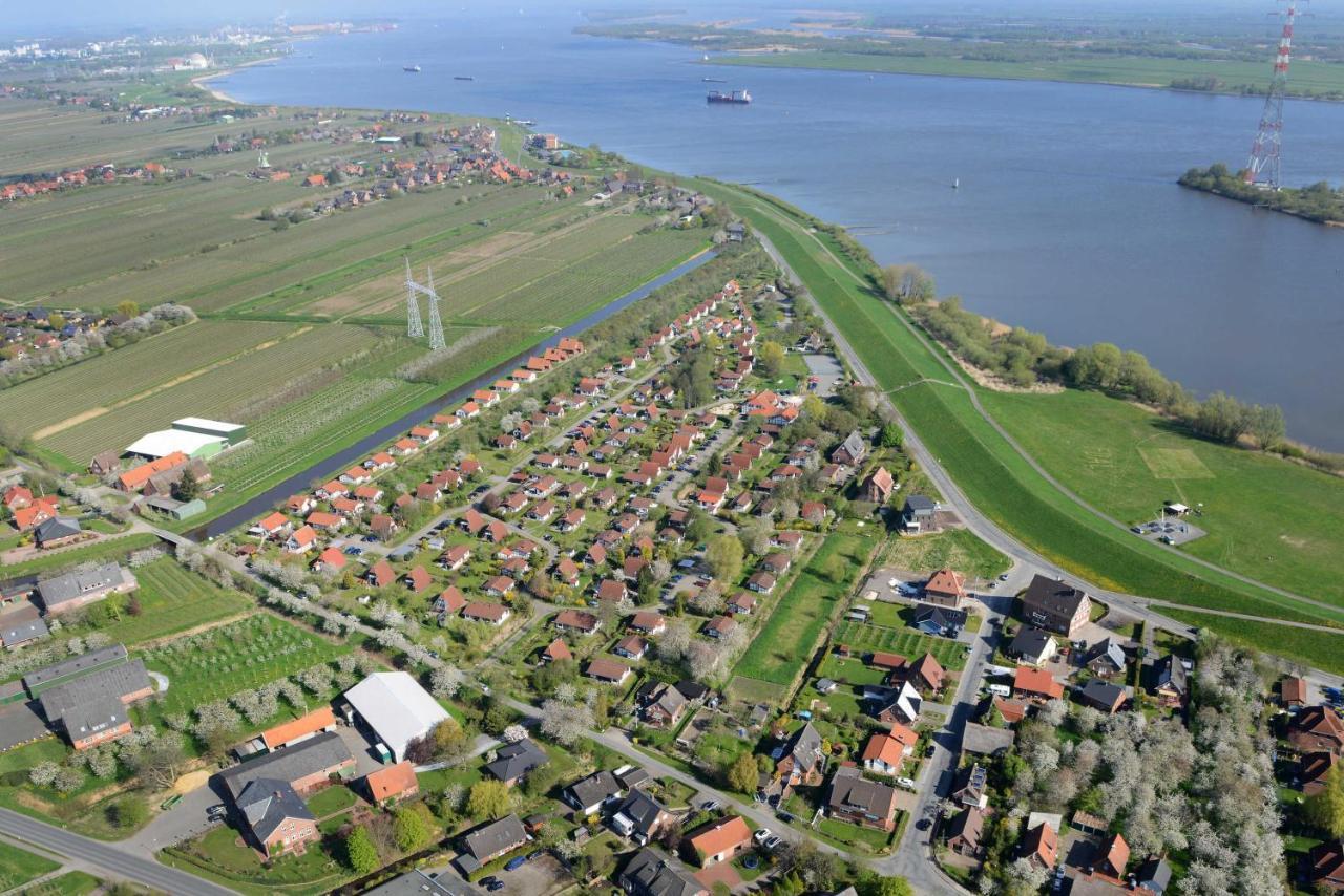 Premium-Ferienhaus Ingrid Marie Im Feriendorf Altes Land An Der Elbe Bachenbrock Luaran gambar